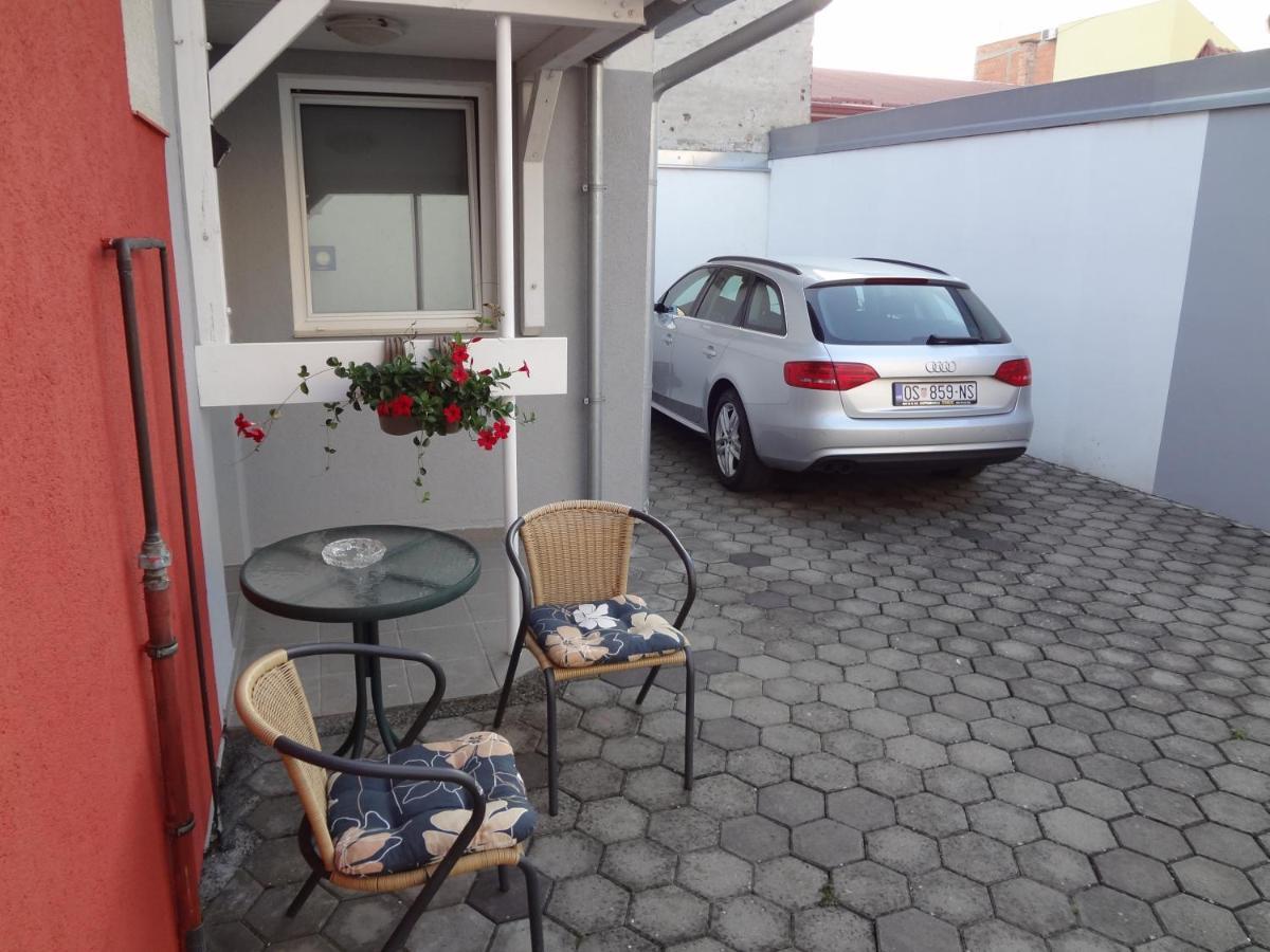 Apartments Kosevic Osijek Exterior photo